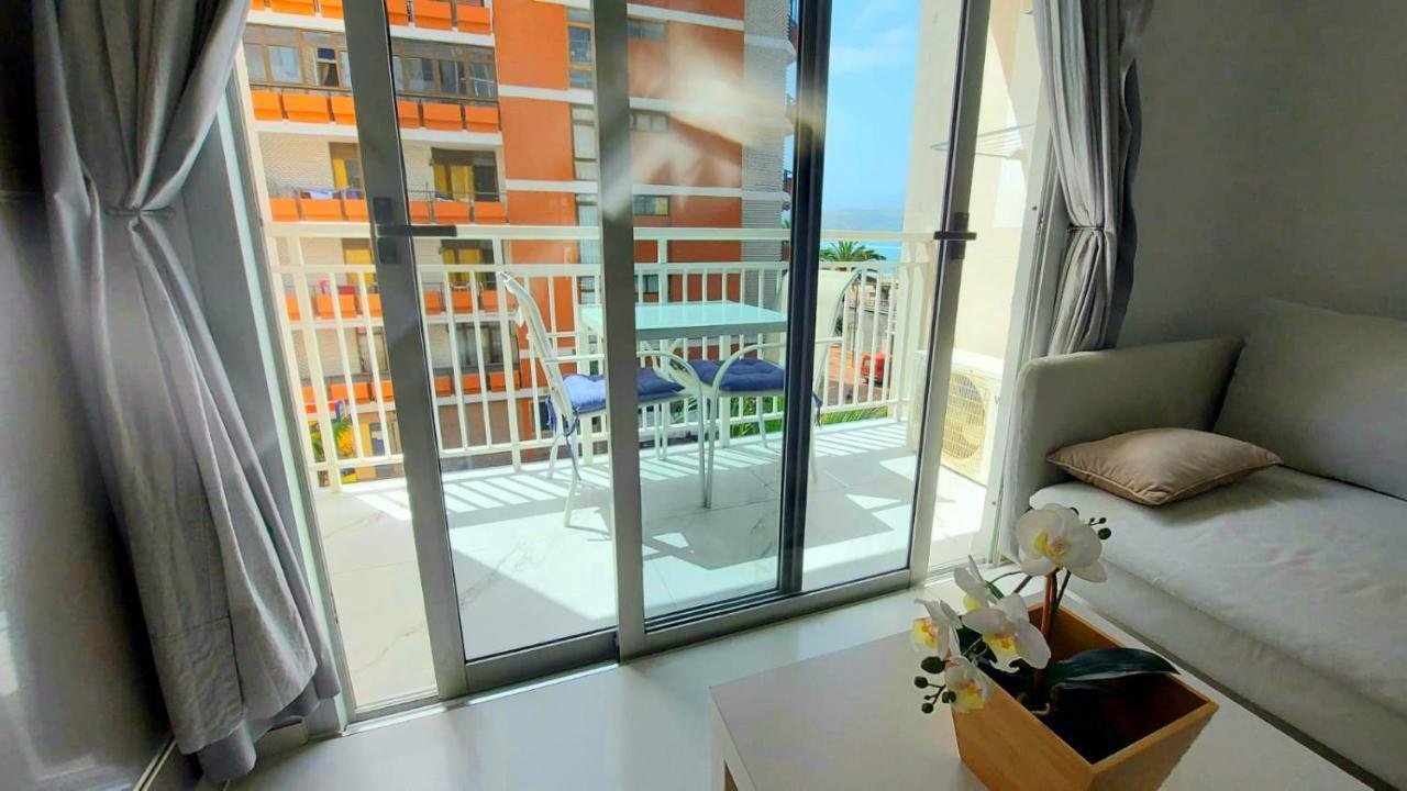 Waterfront Studio Apartment Las Palmas de Gran Canaria Bagian luar foto